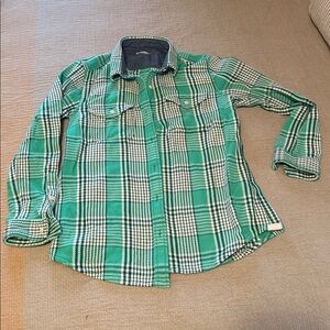 Outerknown Women's Blanket Shirt in a sea green and white plaid M/L